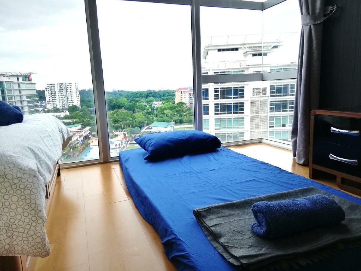 Ara Damansara Oasis Residence, Specious Home 4-8Pax, 8Min Subang Airport, 10Min Sunway Petaling Jaya Extérieur photo